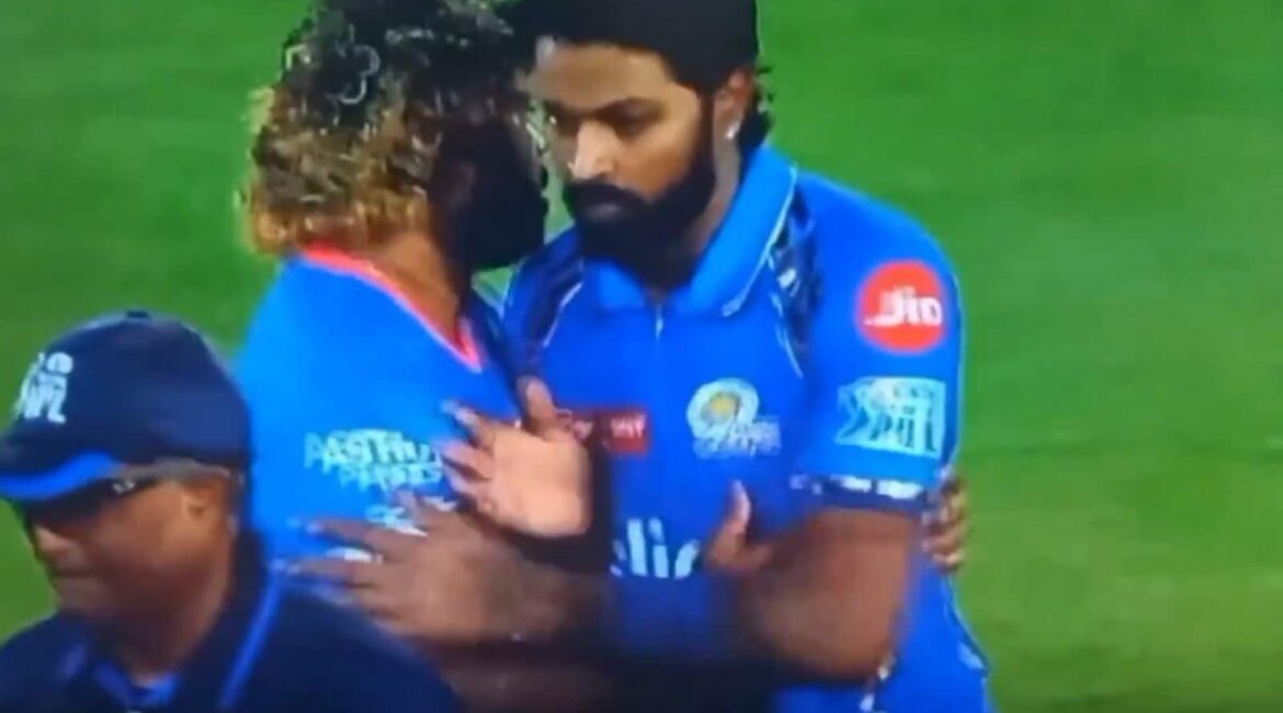 Hardik Pandya Shoves Lasith Malinga Triggering Outrage Among MI Fans; Sri Lankan Cricketer Walks Off from Captain - Details Inside