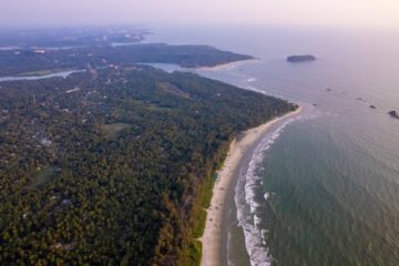 Kannur, Kerala Bans Beach Tourism Activities amid Rough Seas