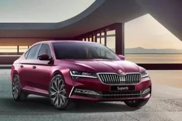 Skoda Superb India: Latest Engine Upgrades and Features. Compare Prices Here.